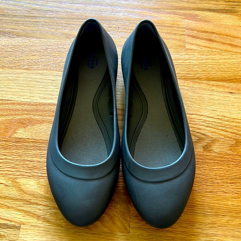 Crocs Lina Ballet Flats in Gray W10